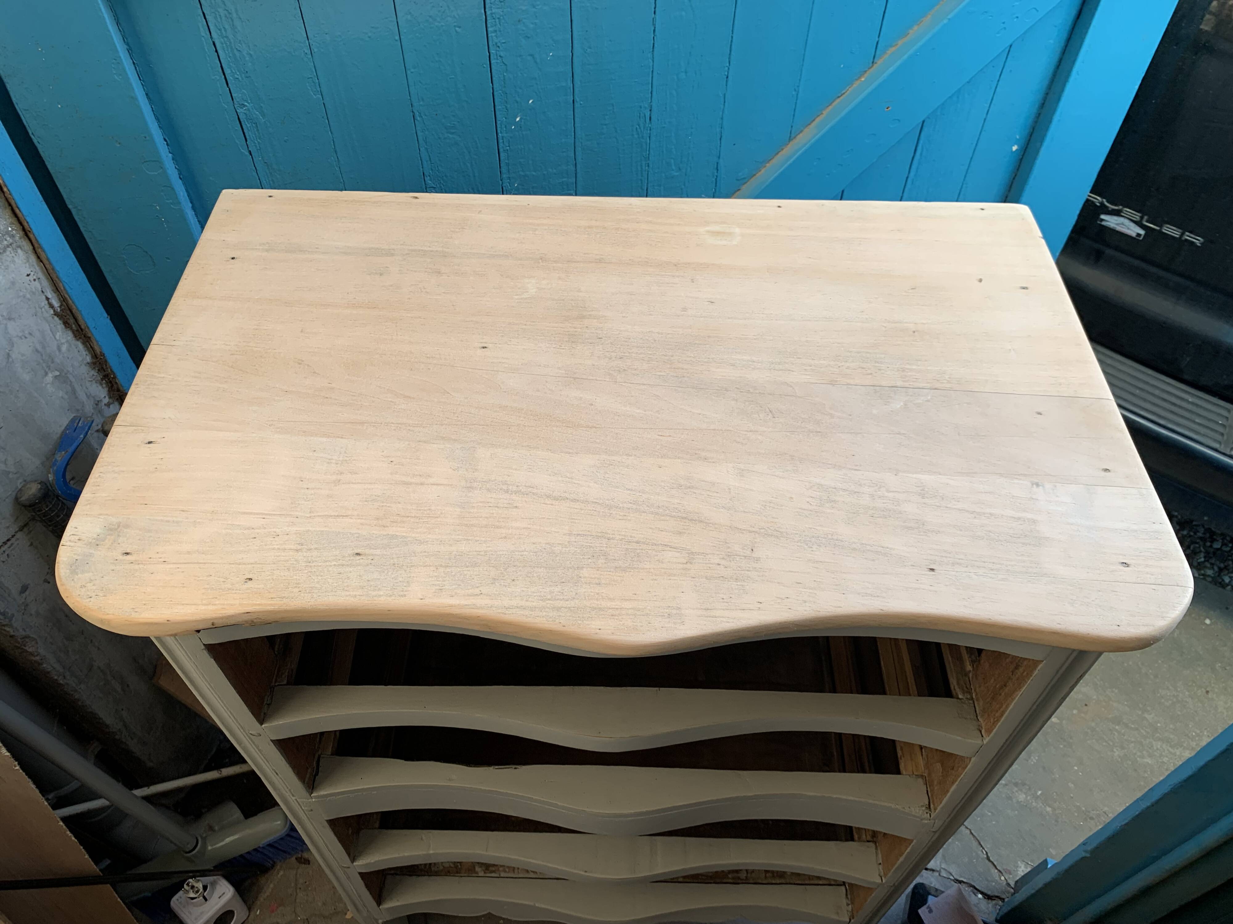 Louis XV style chest of drawers 1900