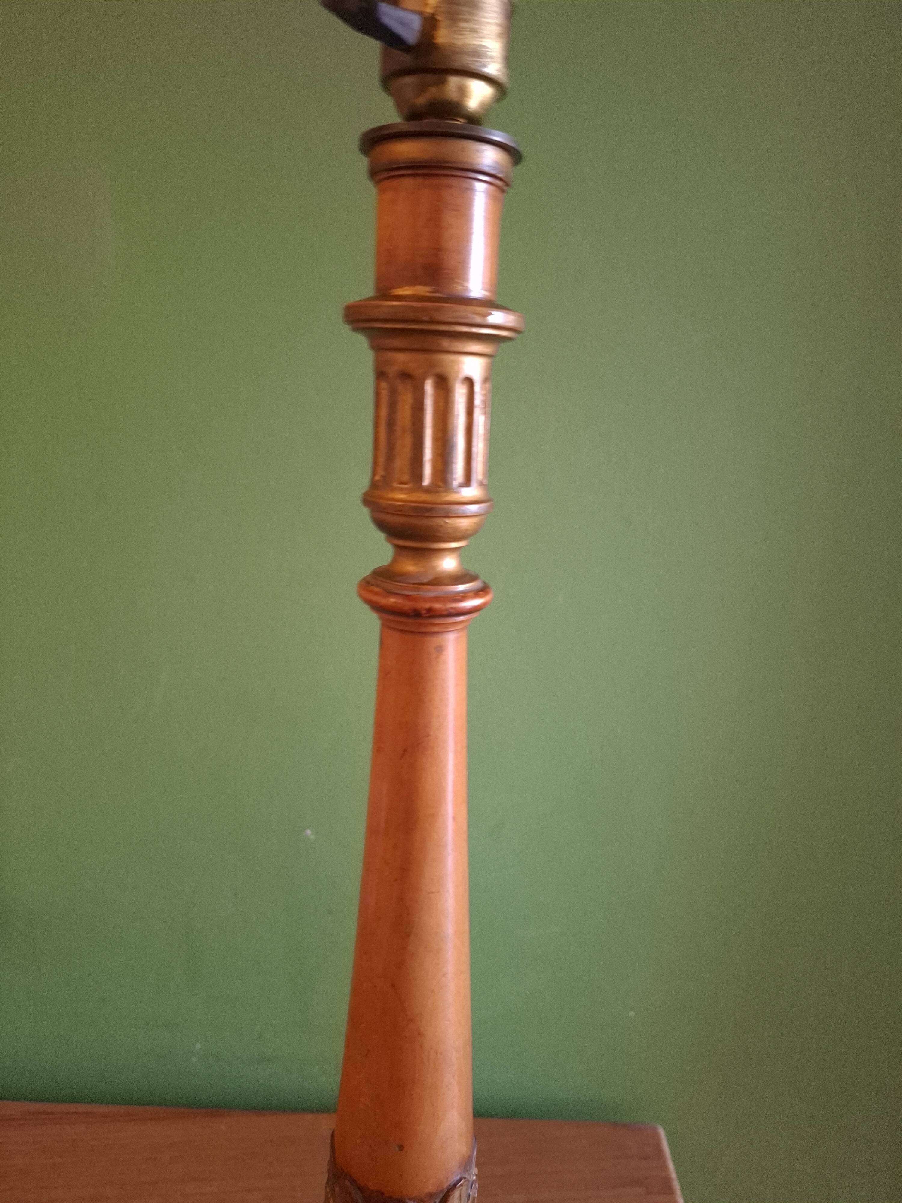 Golden wood lamp