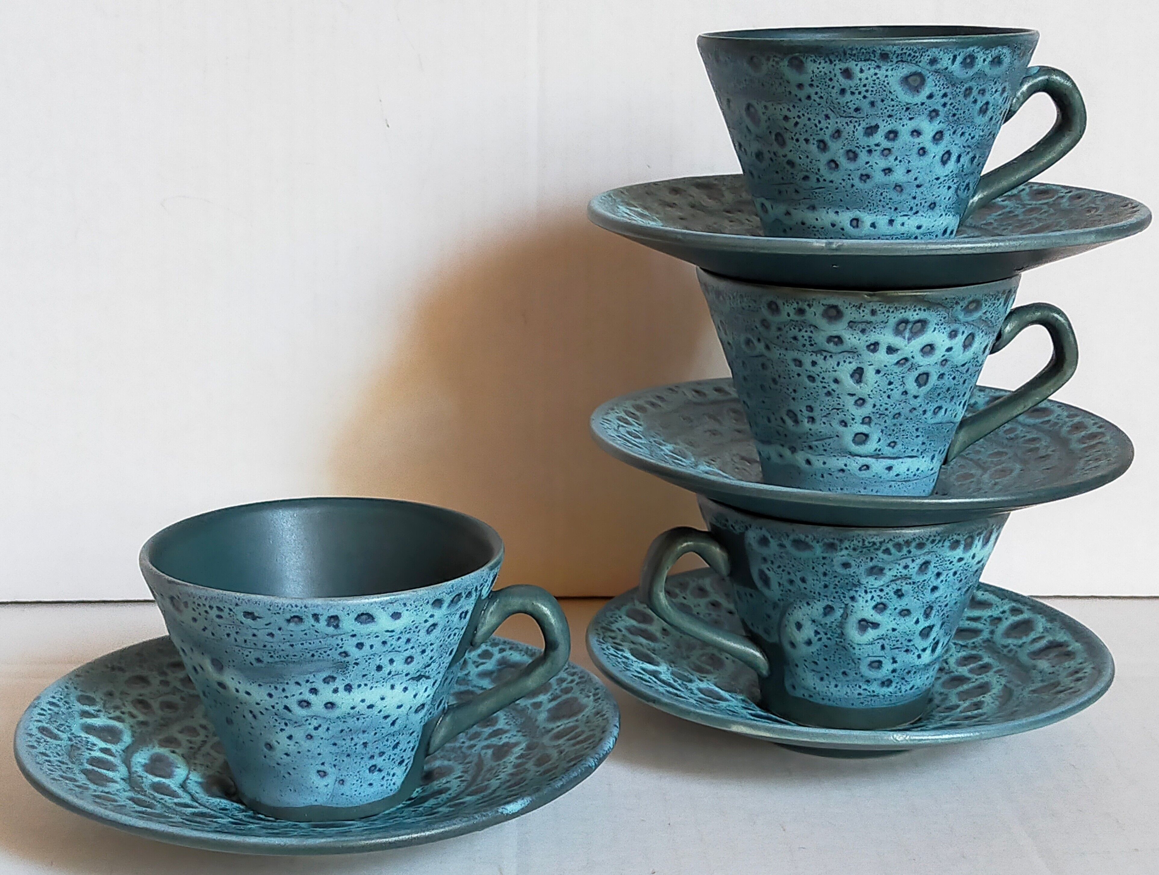 4 vintage fat lava ceramic cups