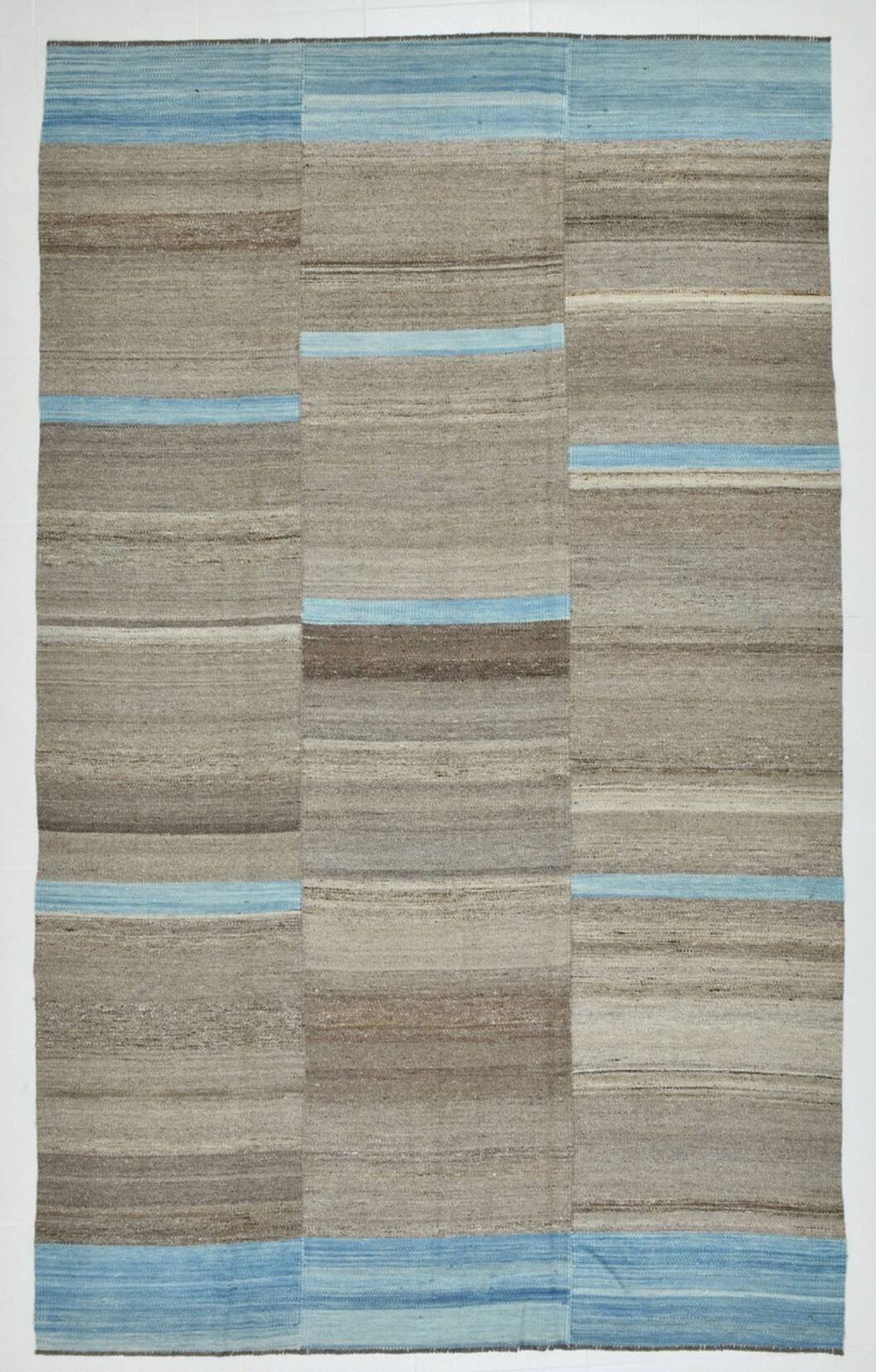 Tapis kilim vintage fait main beige et bleu, style scandinave naturel