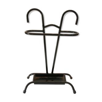 Metal umbrella holder