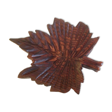 Brutalist wooden candlestick shaped vine leaf /vintage 60s-70s