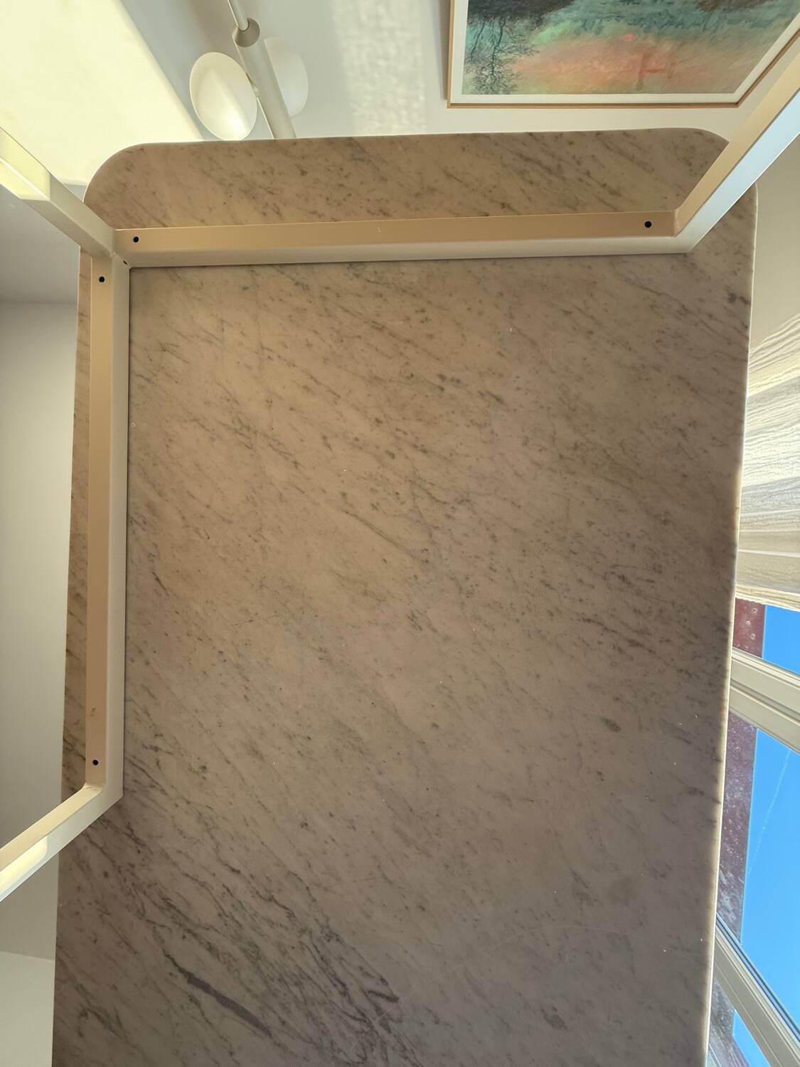 Table en marbre de Carrare