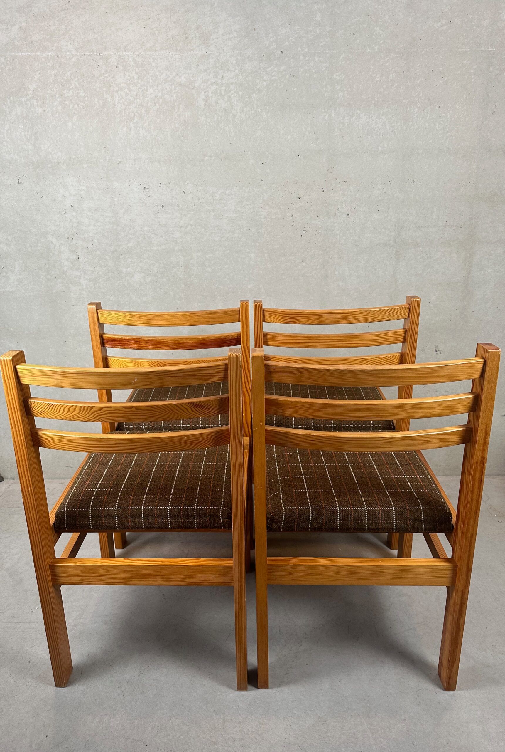 4x vintage dining chairs