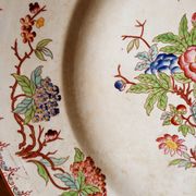 Plat rond terre de fer Minton par Sarreguemines