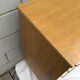 Commode plaquage chêne pieds fuseaux années 60