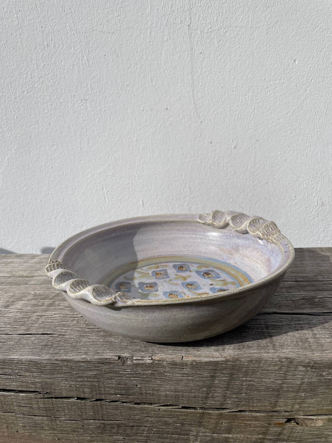 Ceramic pottery salad bowl