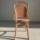 Chaise cannée en bois naturel