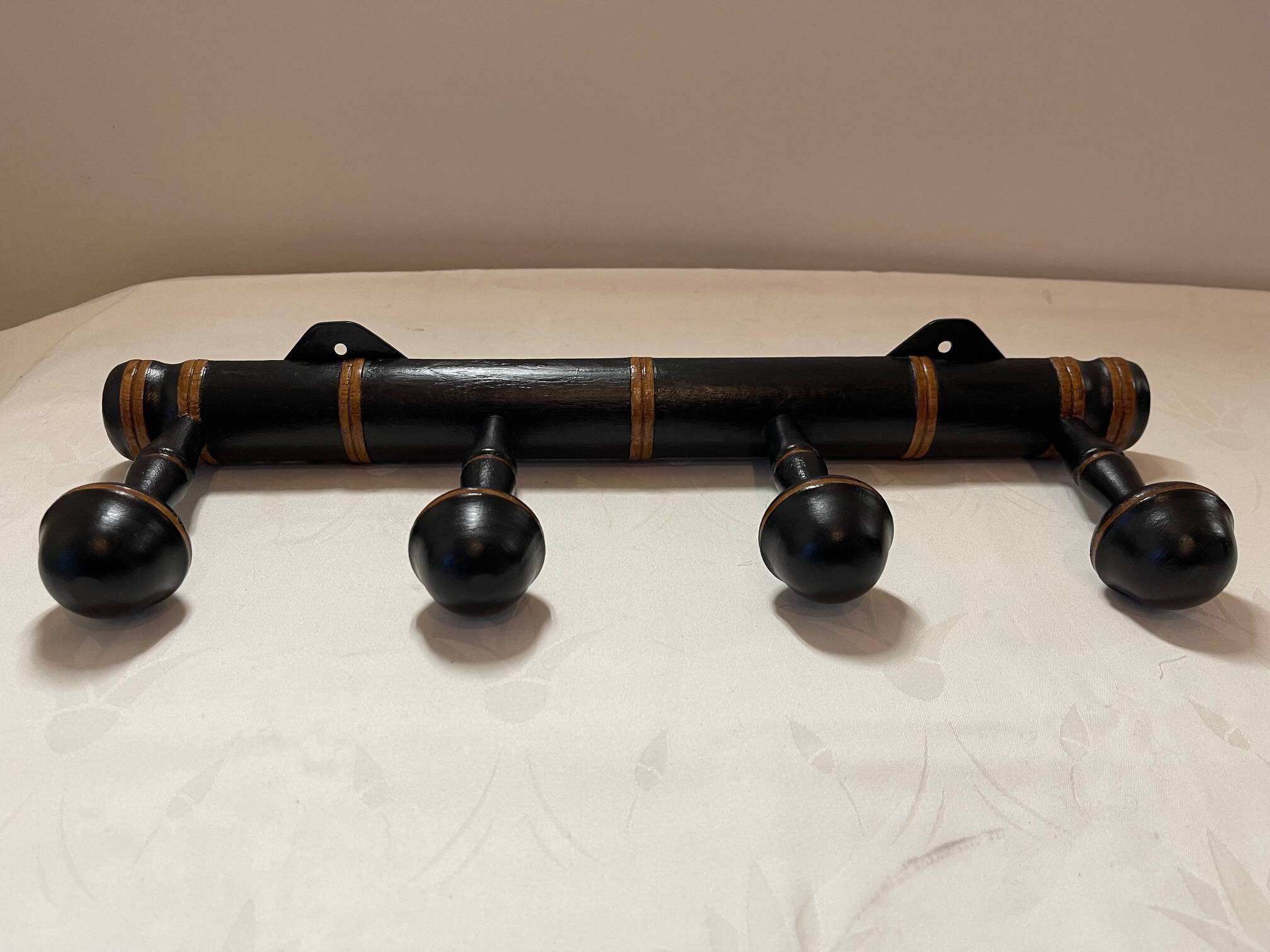 Wooden Coat Rack with 4 Hooks