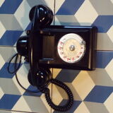 Vintage phone with Bakelite dial