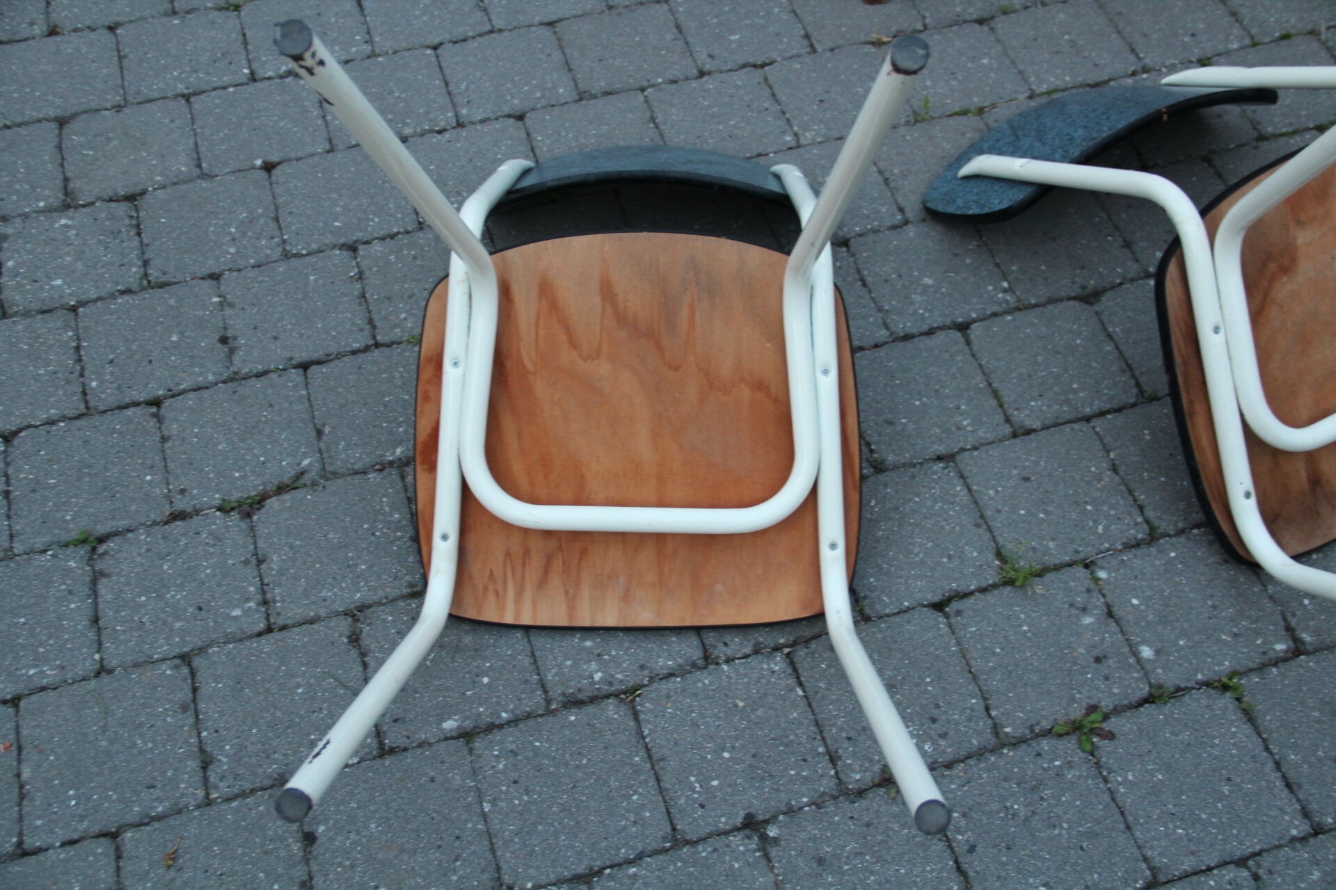 2 blue Formica cjaises, circa 1950