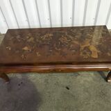 Chinese table lasked