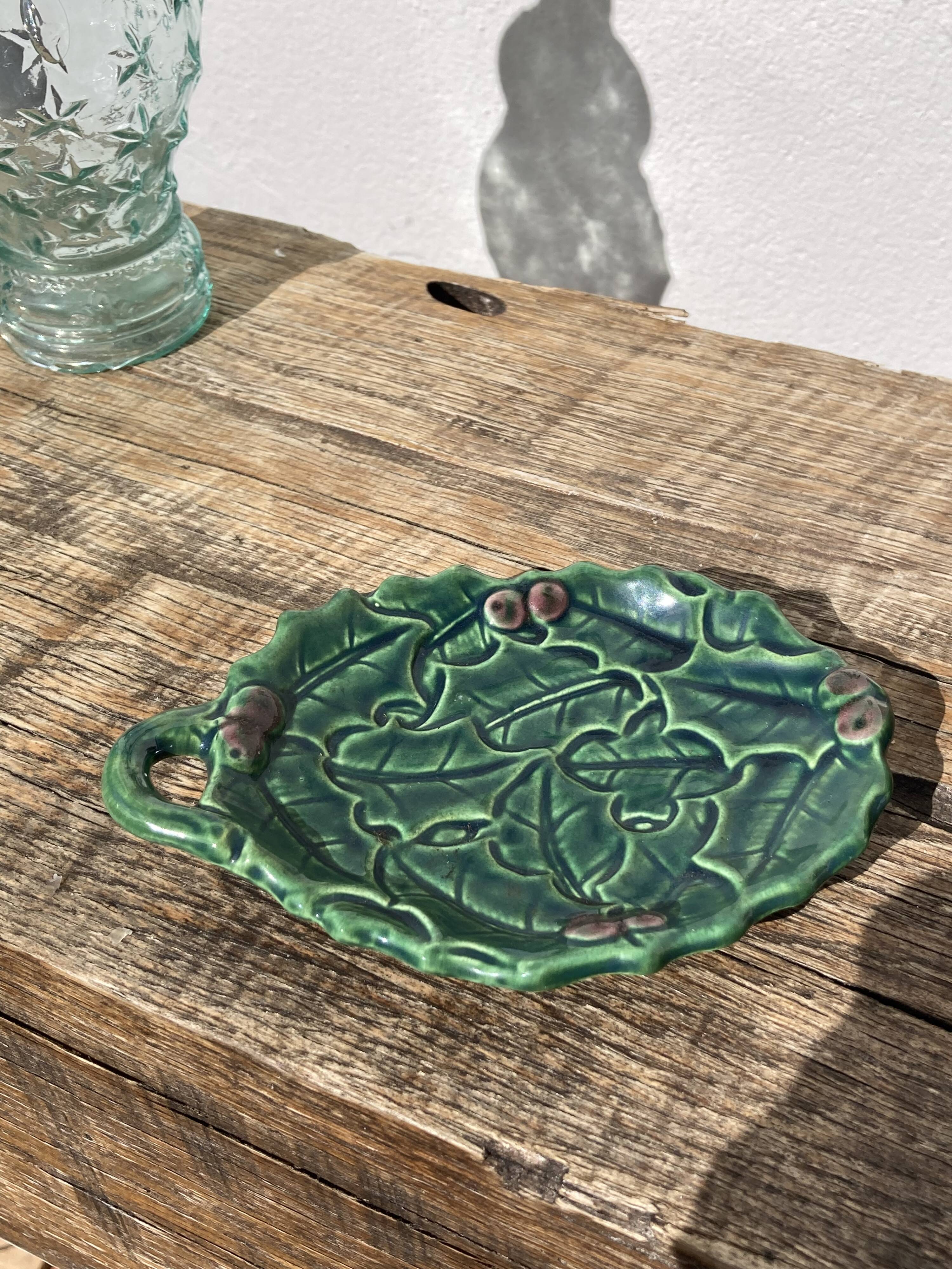 Holly slip cup - vintage ceramic