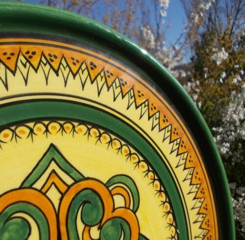 Underside or flat Quimper Henriot geometric