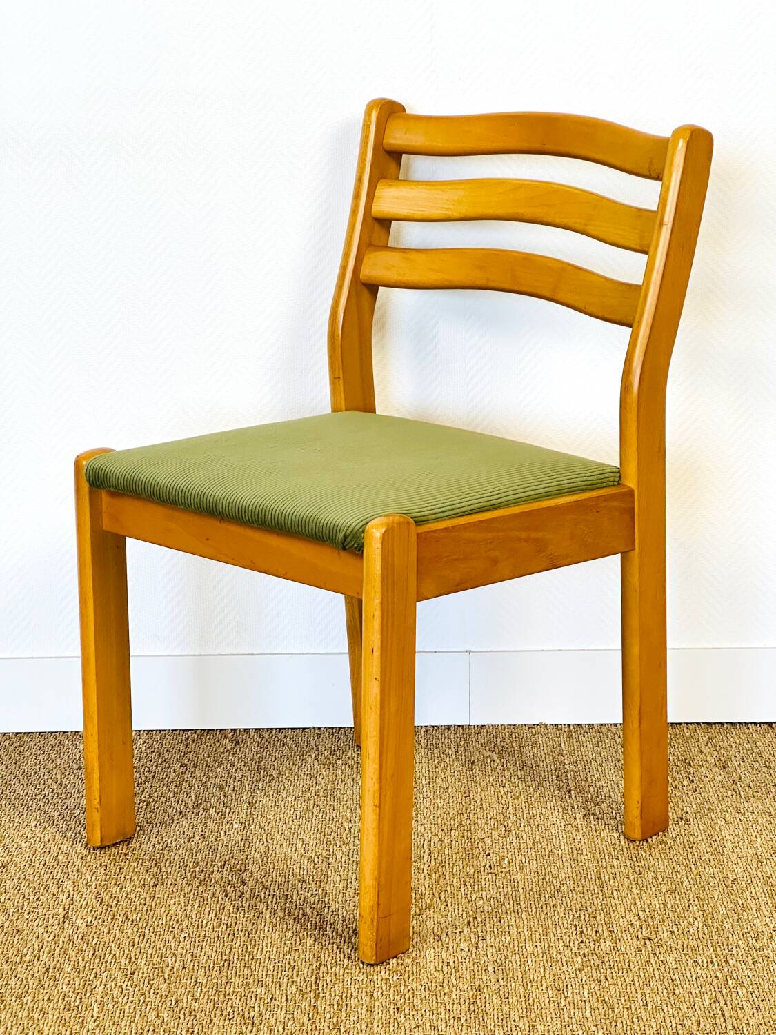 4 vintage Scandinavian chairs from the 1960s