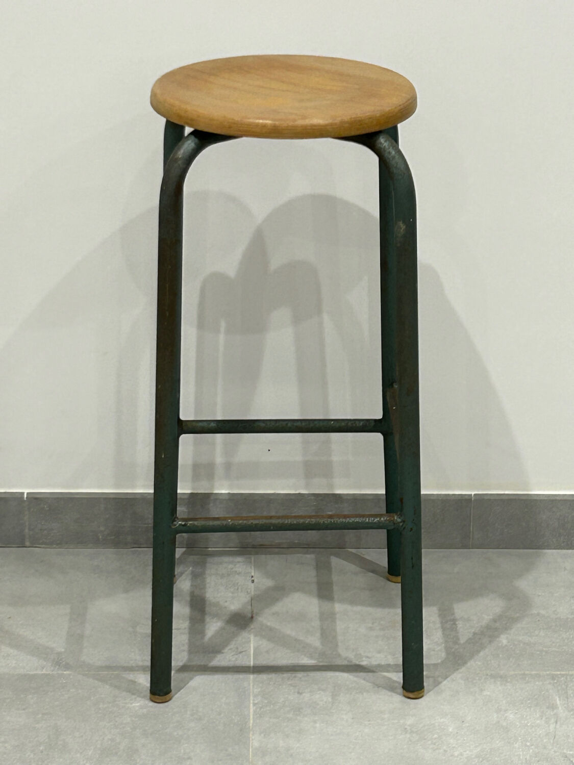Industrial high stool in wood and iron