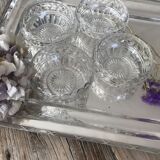 Lot of 4 dessert cups in chiseled glass