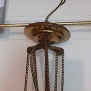 Suspension ancienne en opaline et laiton