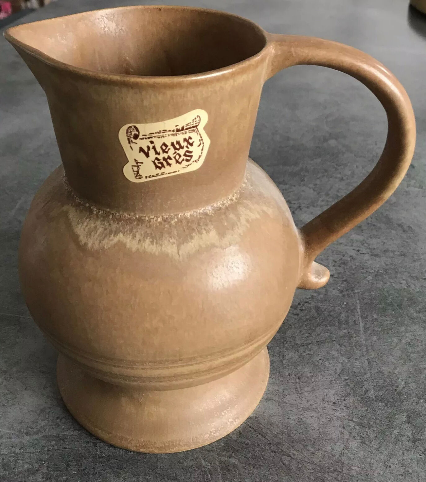 Pichet broc carafe in grès cerame "old sandstone" rhoda beige matte 17 cm