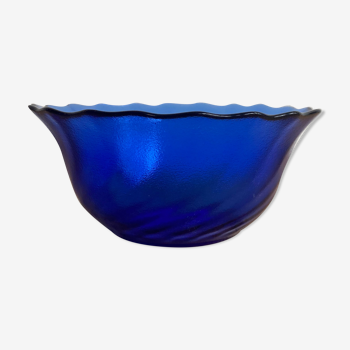 Arcoroc cup in blue glass