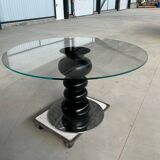 Round glass table