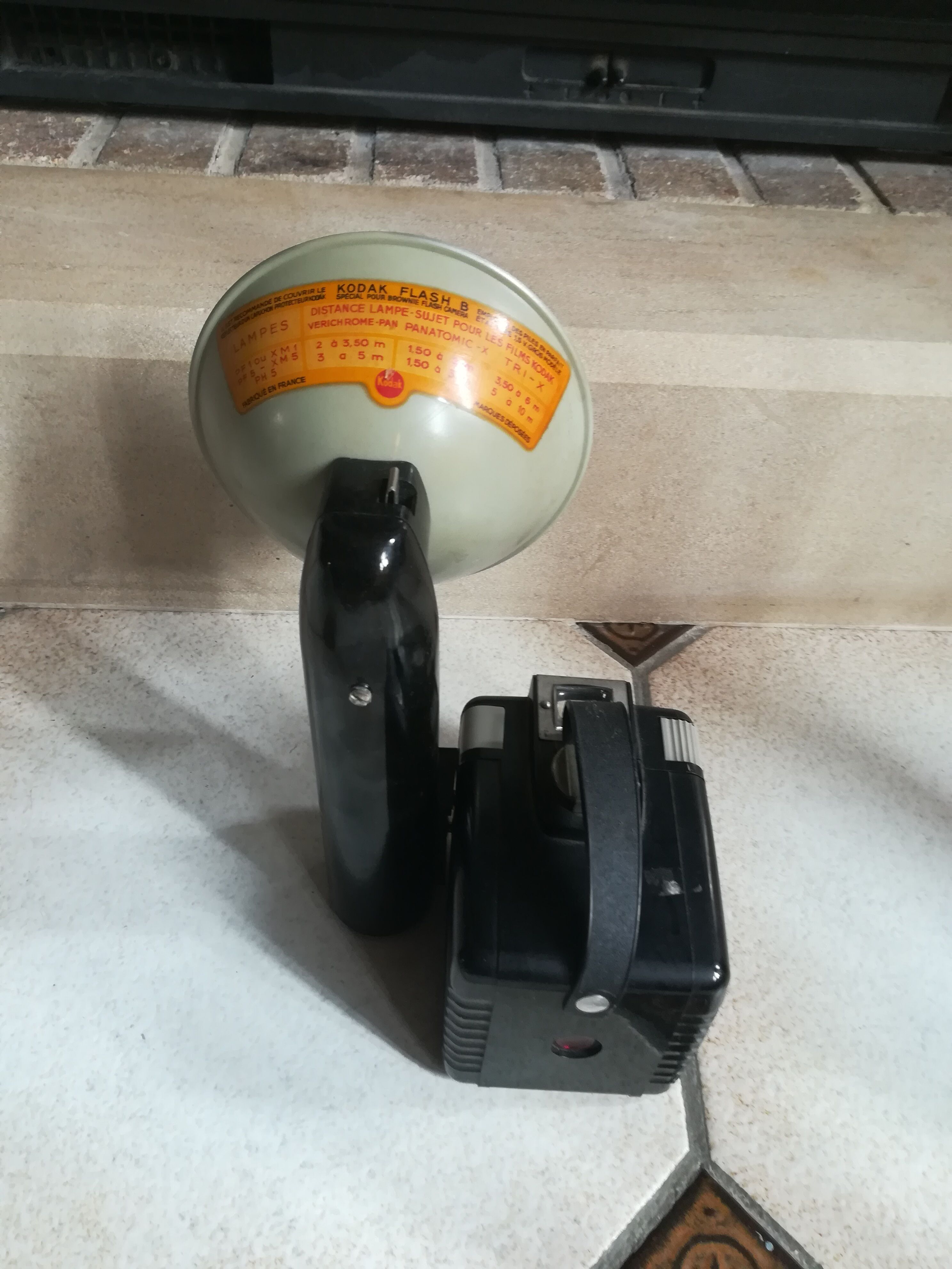 Kodak Brownie Flash with remote Flash