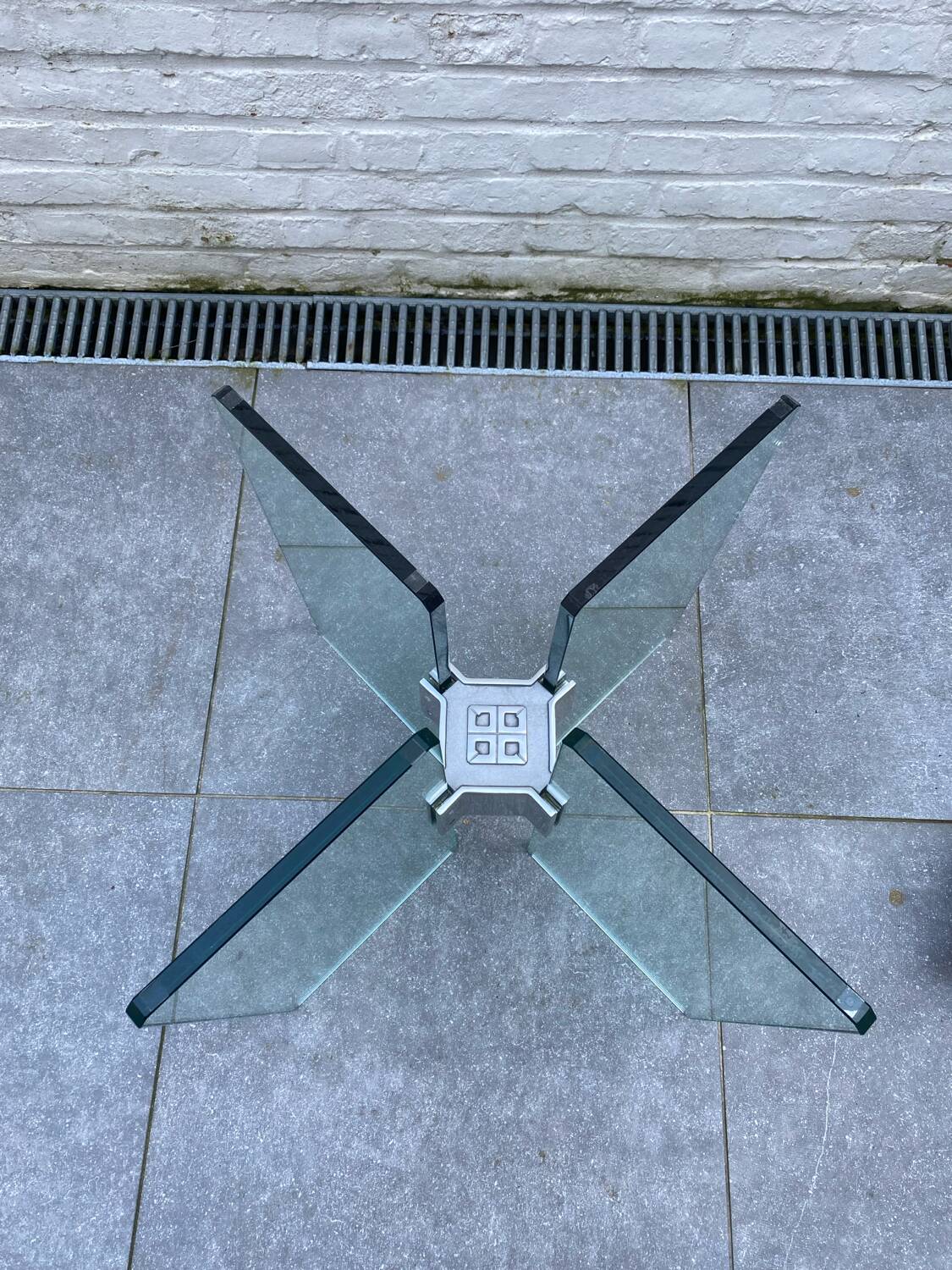 Square glass coffee table by Peter Gyzchy 1970