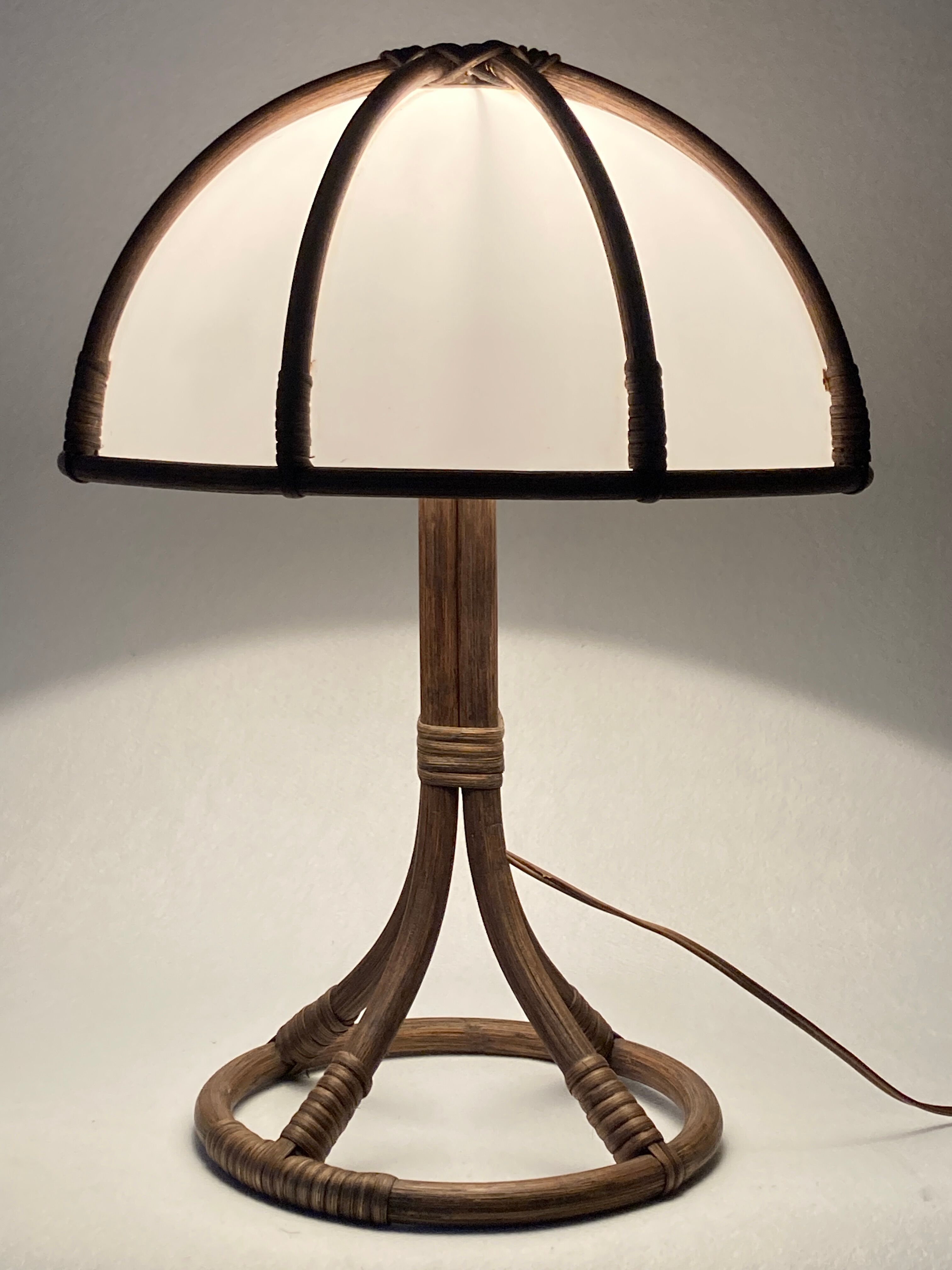 Bamboo rattan mushroom table lamp, Dutch 1970s