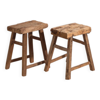 Antique solid wood stools (circa 1900). Set of 2 pieces no. 2.