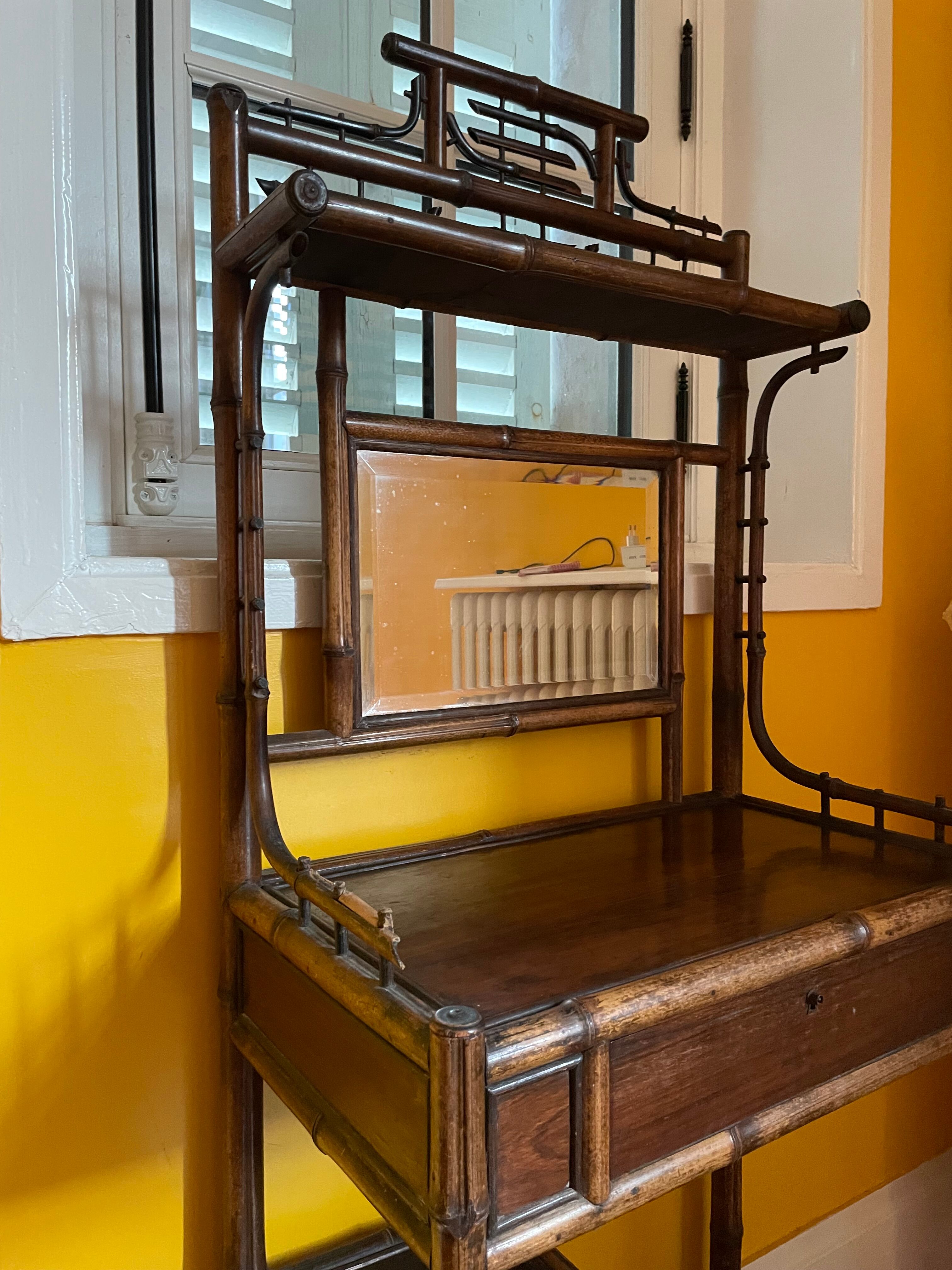 Antique hairdresser