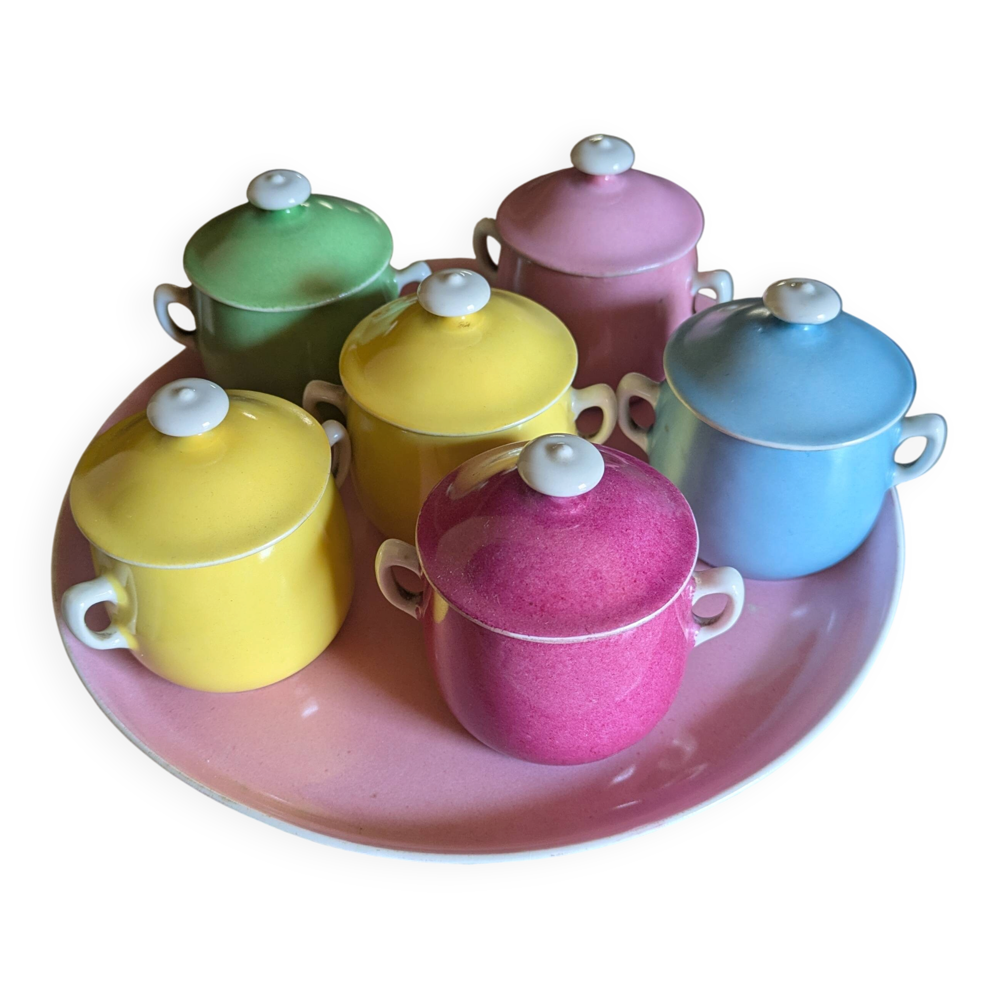 6 petits pots de crème en porcelaine de limoges avec plateau