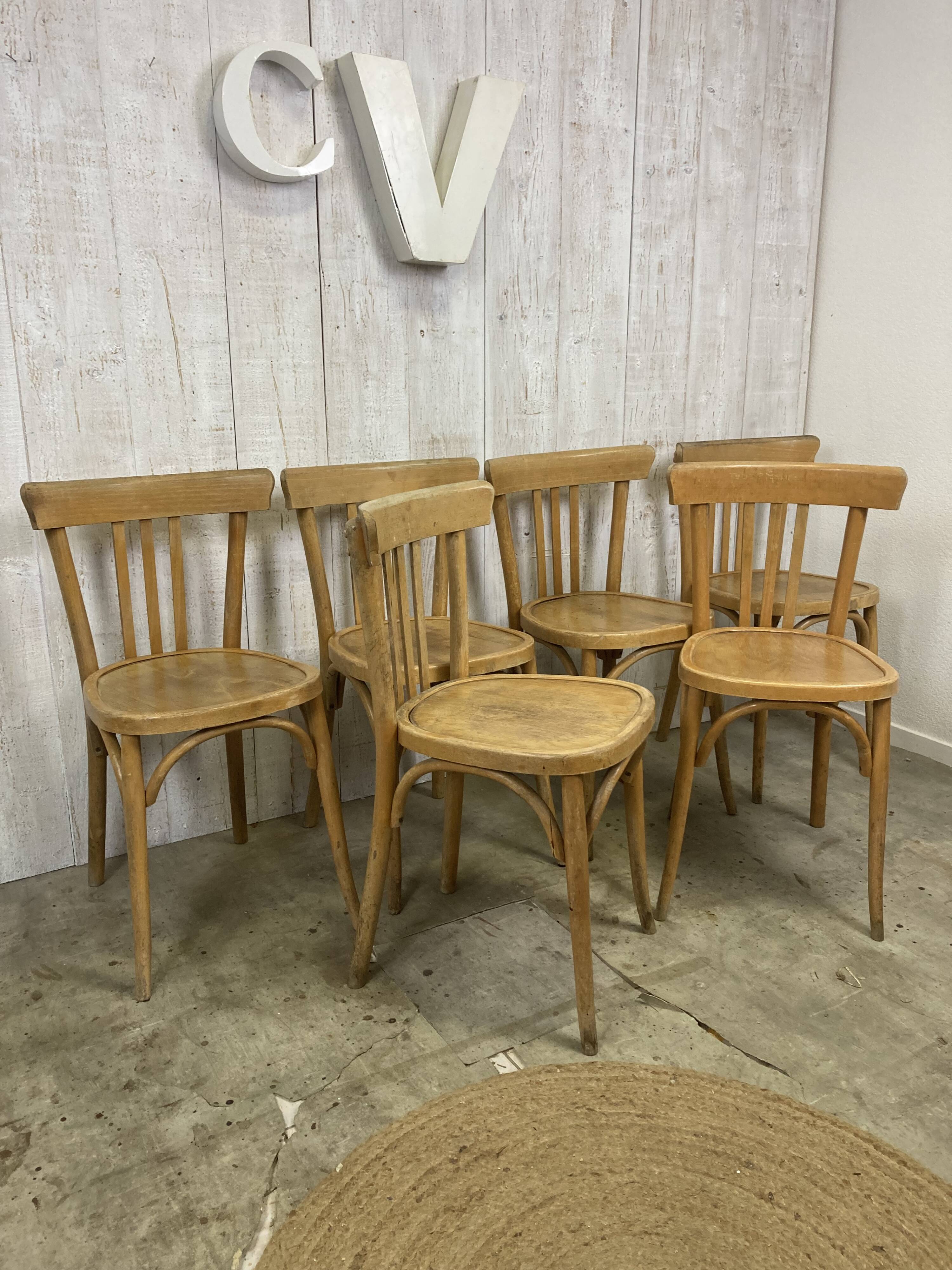 Série de 6 chaises bistrot en bois courbé