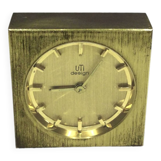 Uti Design – Mechanical brass clock