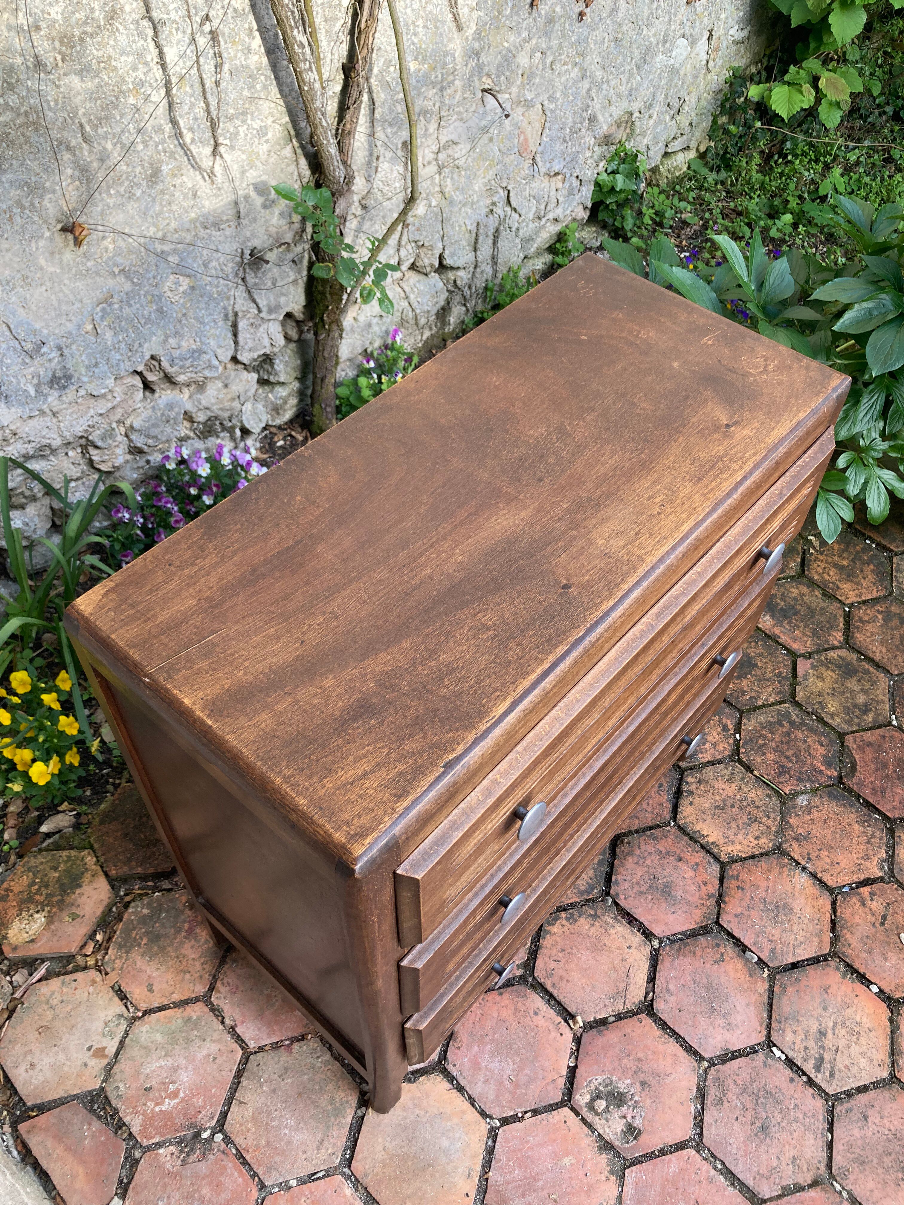 Commode vintage