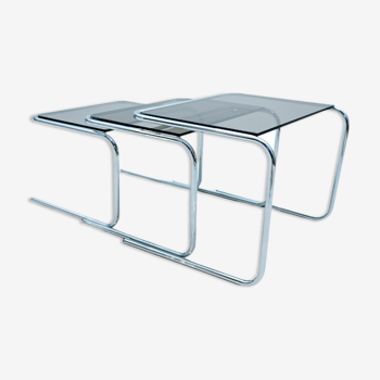 Tubular nesting tables