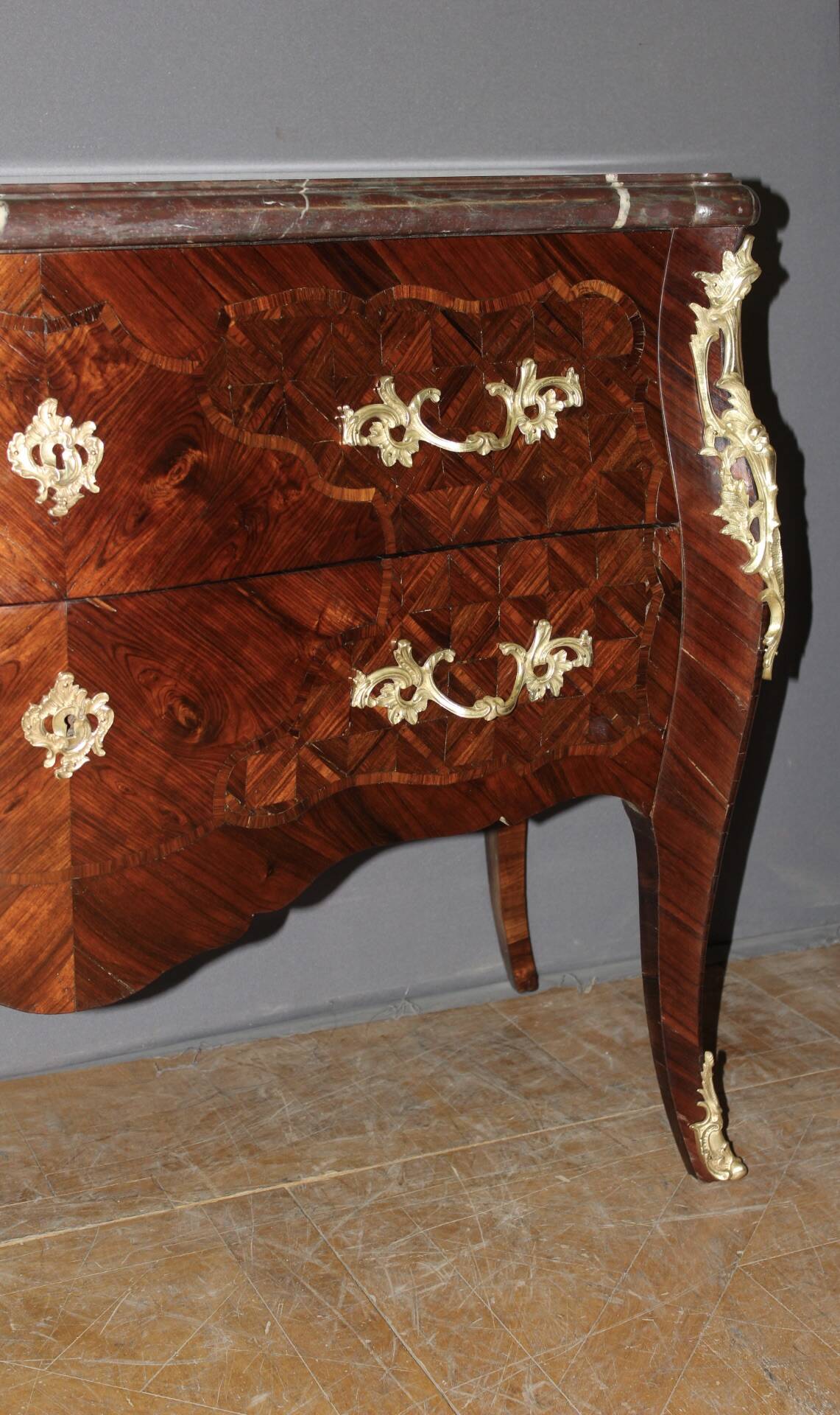 Louis XV Commode in Rosewood Marquetry, Early 19th Century