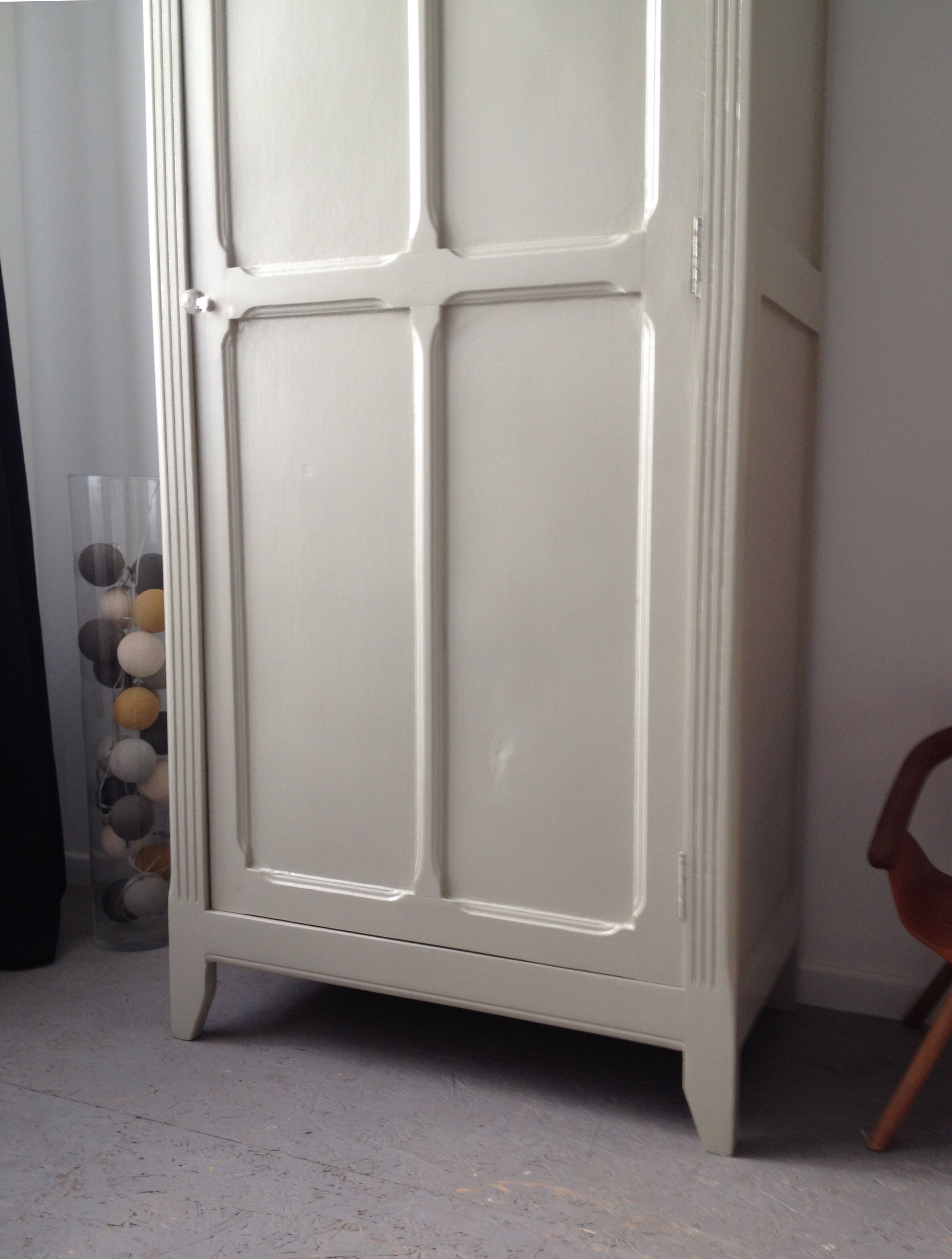 Vintage Parisian wardrobe