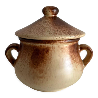 Pot cauldron with sandstone lid Les Grottes Dieulefit