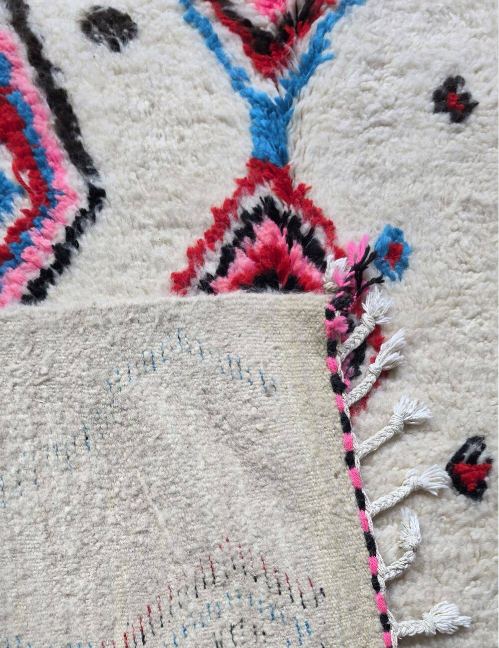 Azilal rug from Morocco - 254 x 140 cm