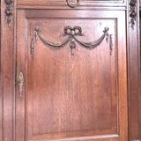Louis XVI style dressing table in walnut and marble