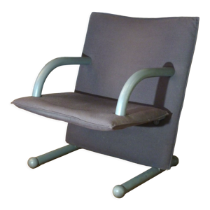 Fauteuil T line par Burkhard Voghterr