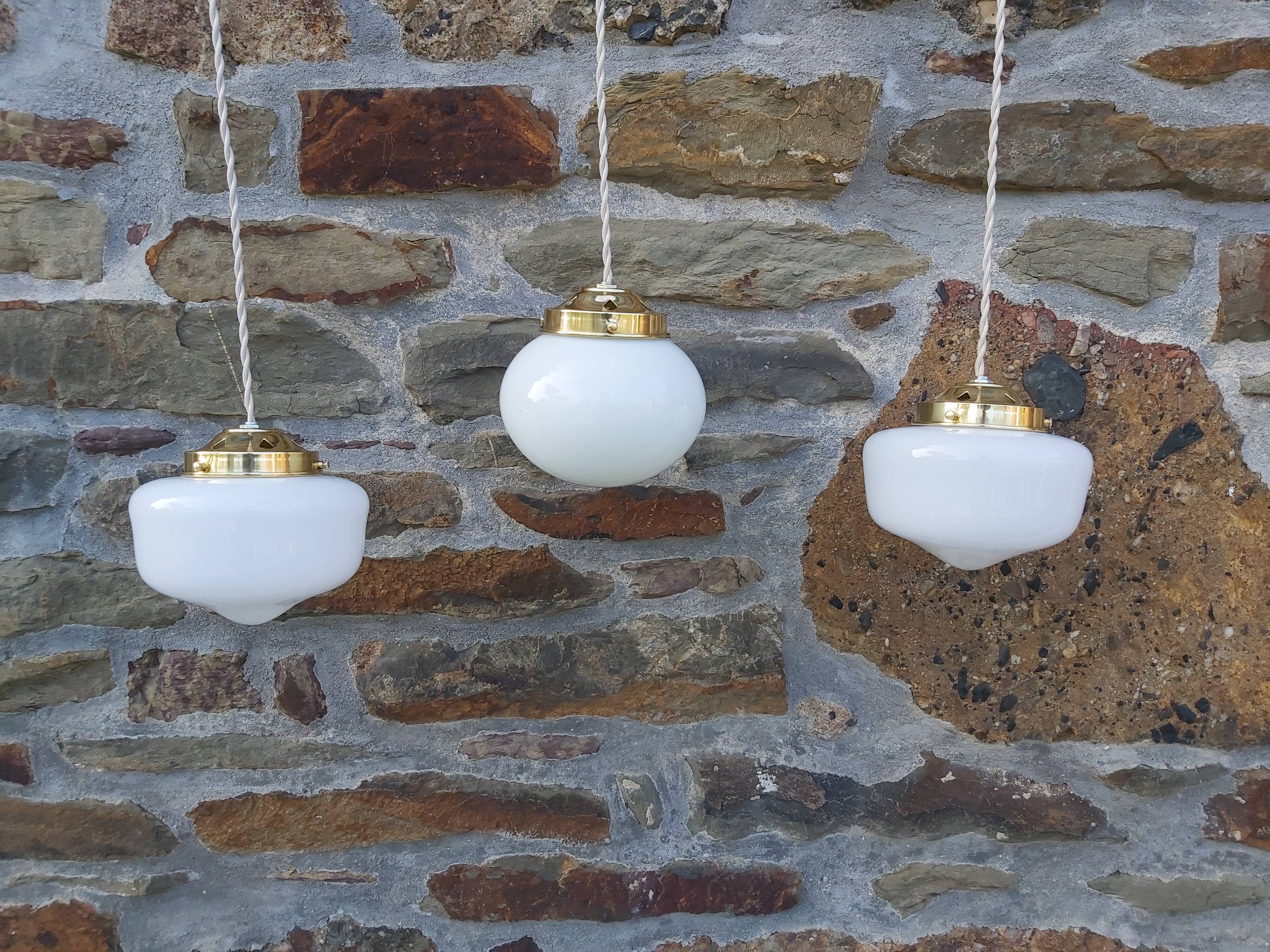 Set of 3 hanging lamps in opaline, Art Deco