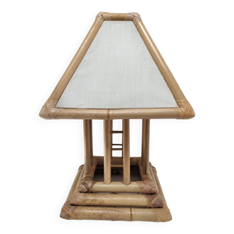 Pagoda-shaped bamboo canvas lamp