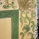 Chiffonnier en bois peint de style chinoisant