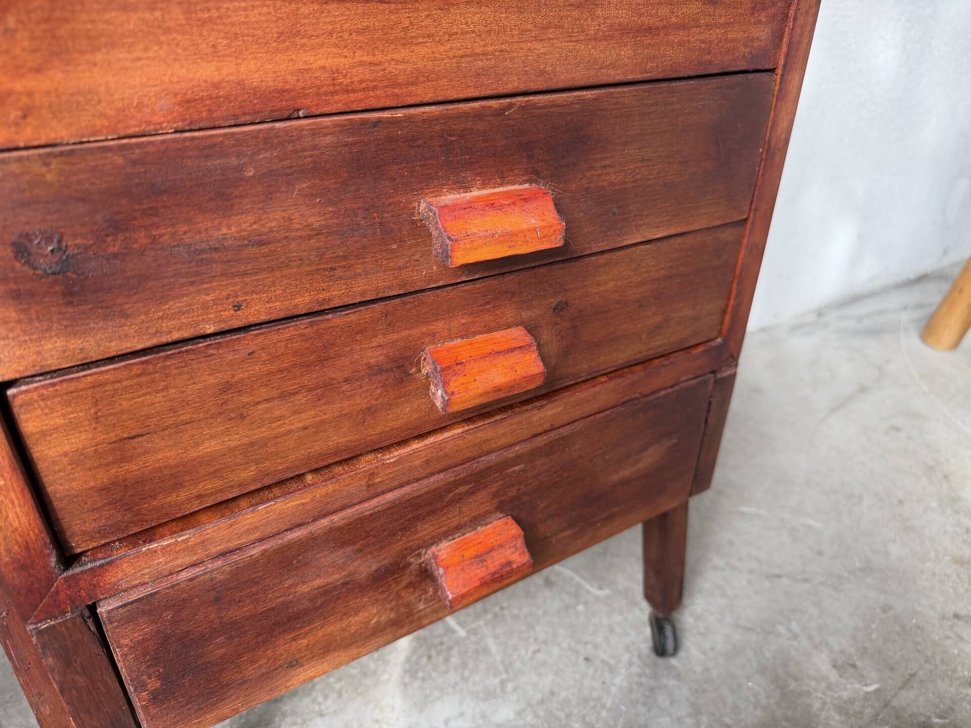 Small side table / Bedside table