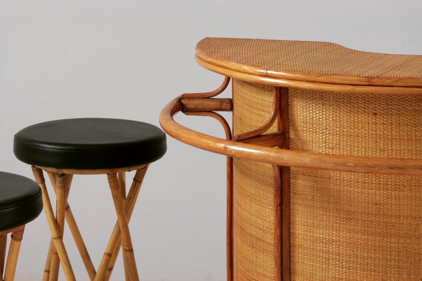 Rattan bar and stools, France 1960s, set of 3