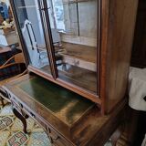 Display cabinet library