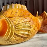 Fish service, 12 plates, soup tureen, sauce boat, sarreguemines