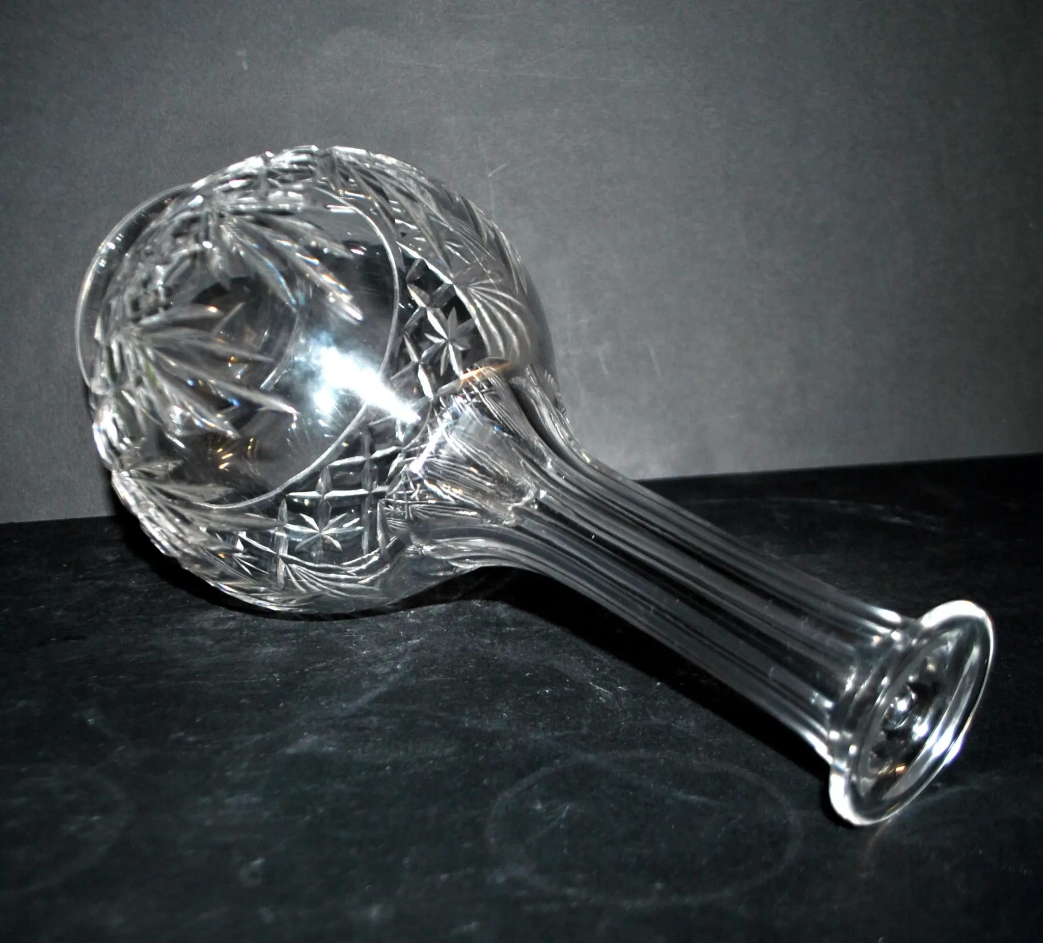 Cut crystal wine carafe Saint-Louis model VIC Massenet 1930 H34cm