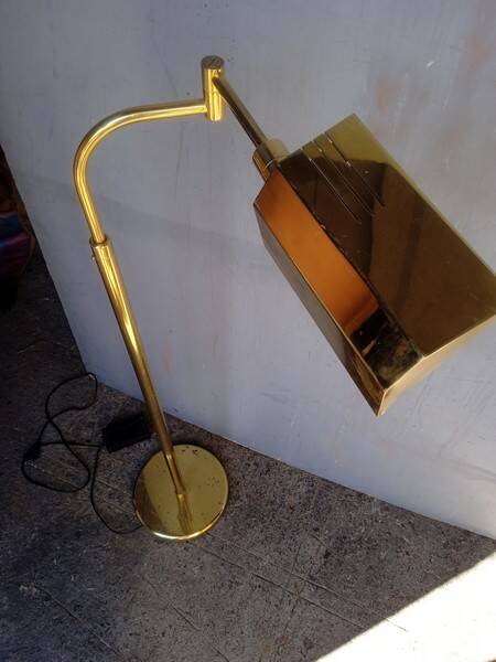 Reading light / articulated floor lamp ep 1970 golden brass